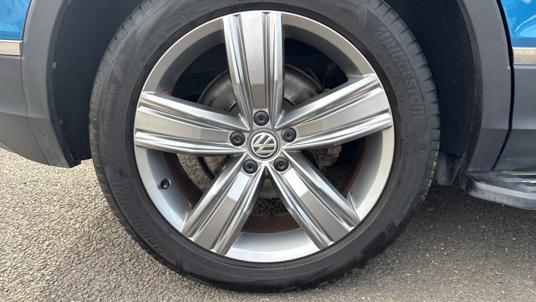 Volkswagen Tiguan 2.0 TDi 190 4Motion SEL 5dr DSG Diesel Estate